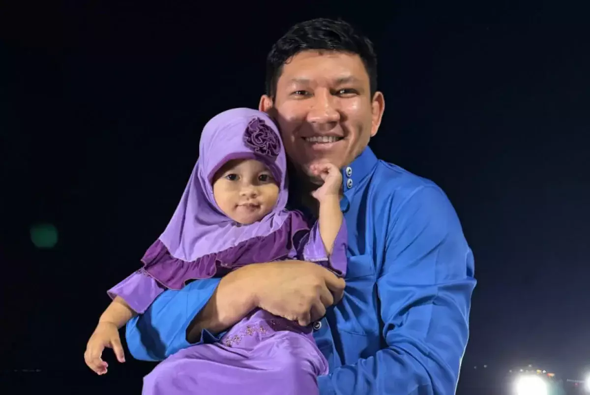 Куат Хамитов заявил, что его дочь будет носить хиджаб с детства