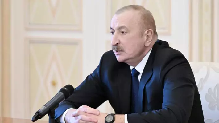 Алиев привел в готовность армию для проведения любой операции