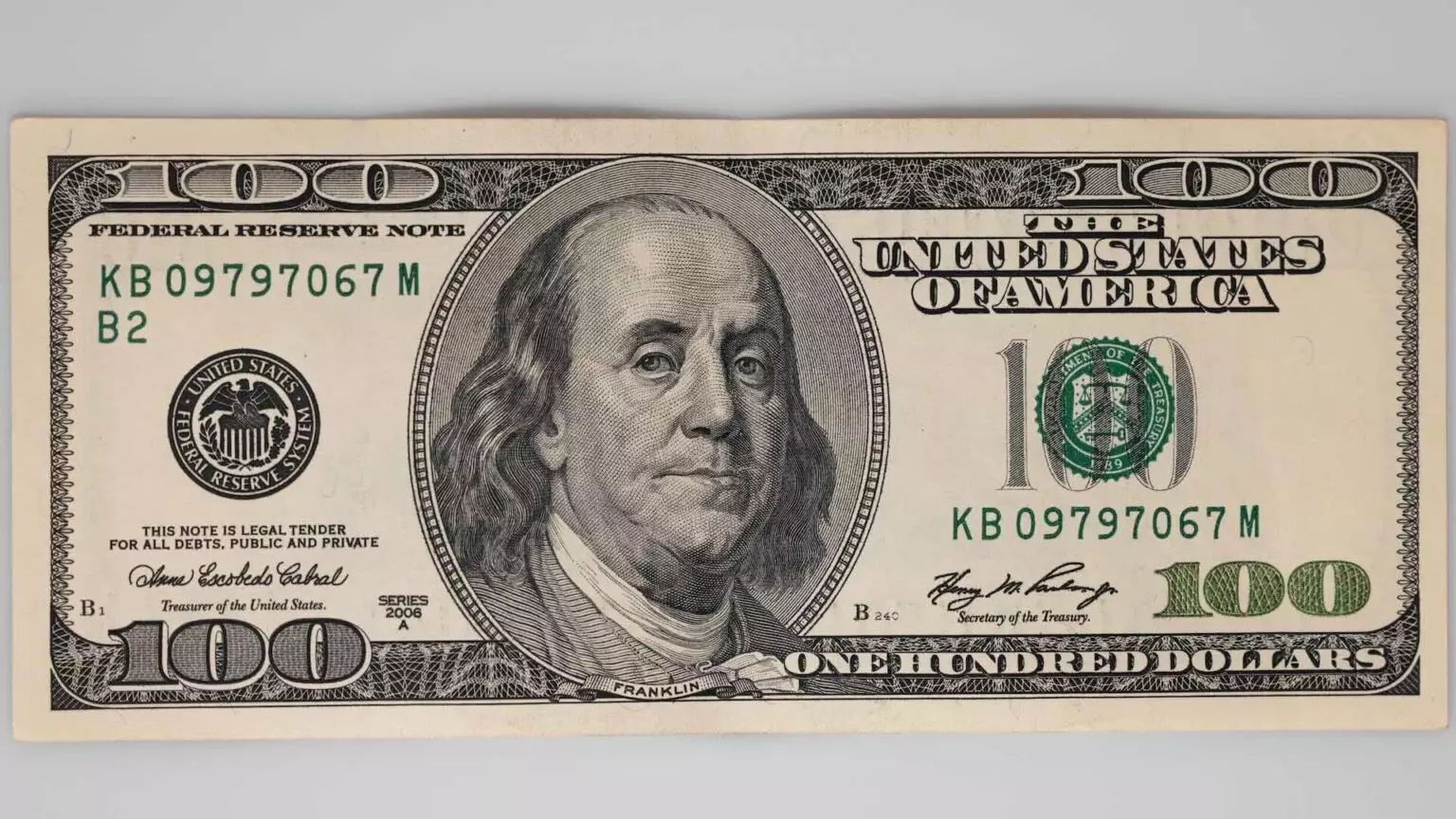 Доллар әлсіреді: KASE-дегі жаңа бағам белгілі болды