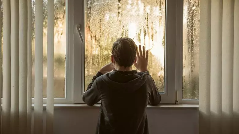 В Семее подростка осудили за экстремистские публикации в Telegram