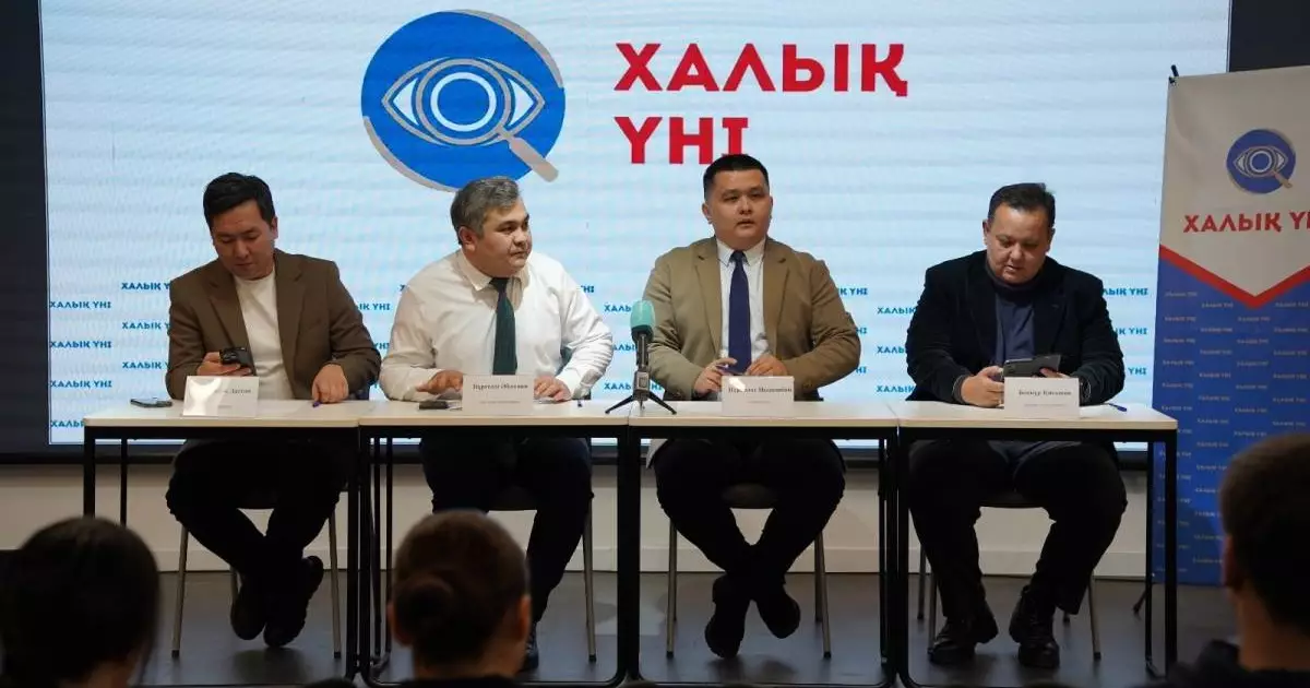  Бақылаушылар референдумның әділ өтуін талап етуде 