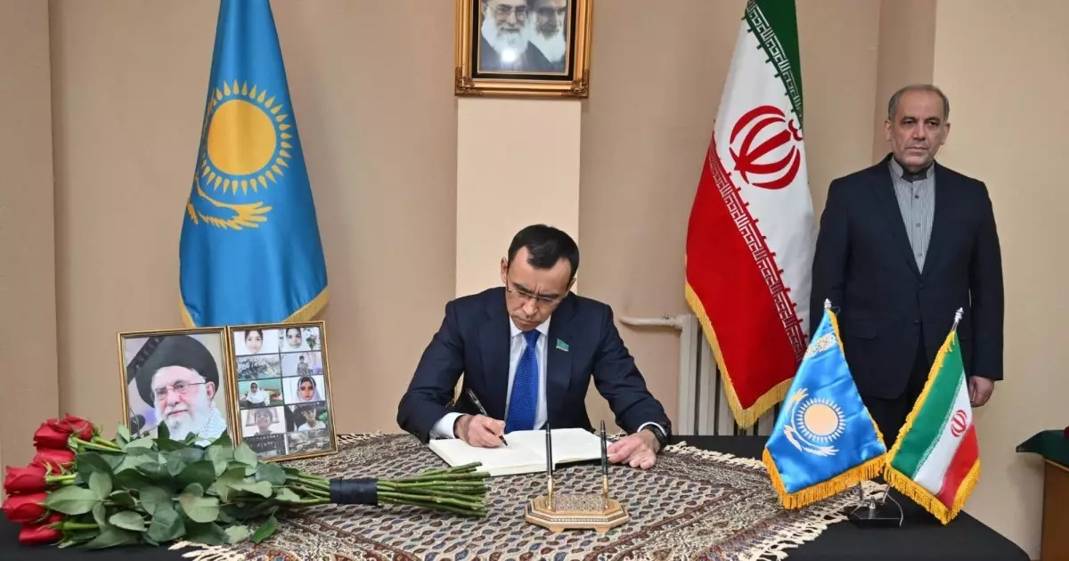  Тоқаевтың тапсырмасымен Маулен Әшімбаев Иран елшілігіне барды 