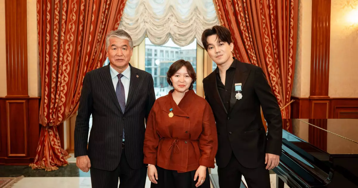  Димаш Құдайберген мен Самал Еслямова ТҮРКСОЙ марапаттарына ие болды 