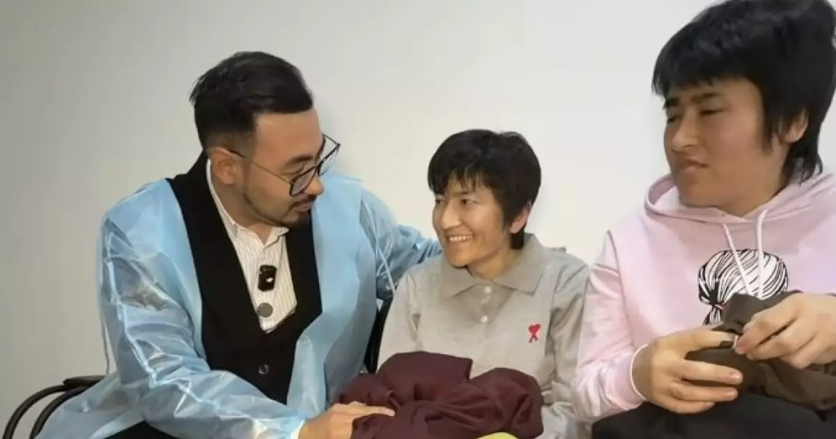  Руслан Өтепбай 17 жыл құлдықта болған Назгүл мен Құндыз туралы қуанышты хабар айтты 