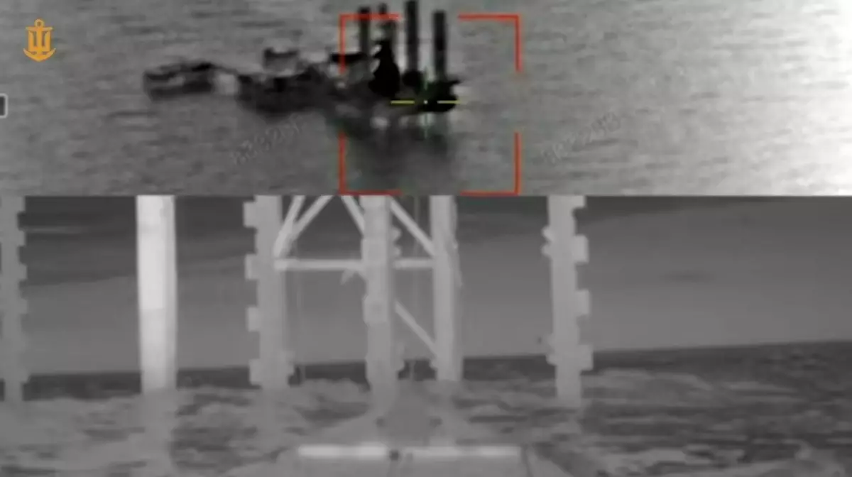 Украина уничтожила российскую военную базу прямо посреди моря