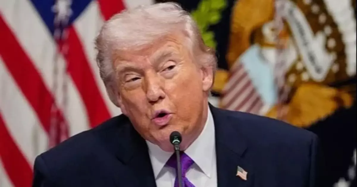  Трамп Иранның жаңа көшбасшысын таңдауға қатысуы керек екенін айтты — Axios 