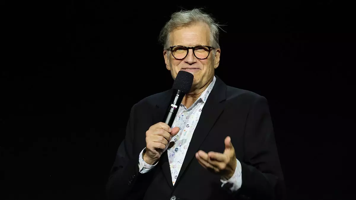 Дрю Кэри заявляет, что заблуждения заставили его игнорировать симптомы сердечного приступа.