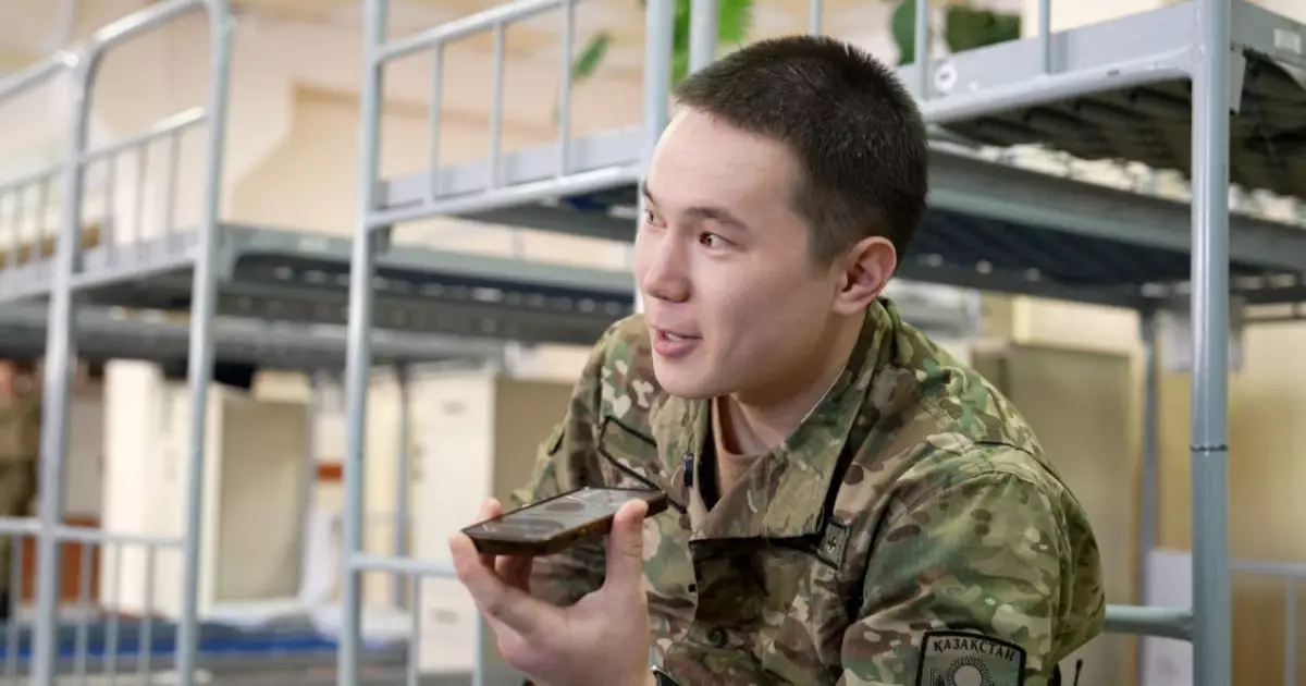  «Мен сізді жақсы көремін»: Ұлттық ұлан сарбаздары аналарын ерекше құттықтады 