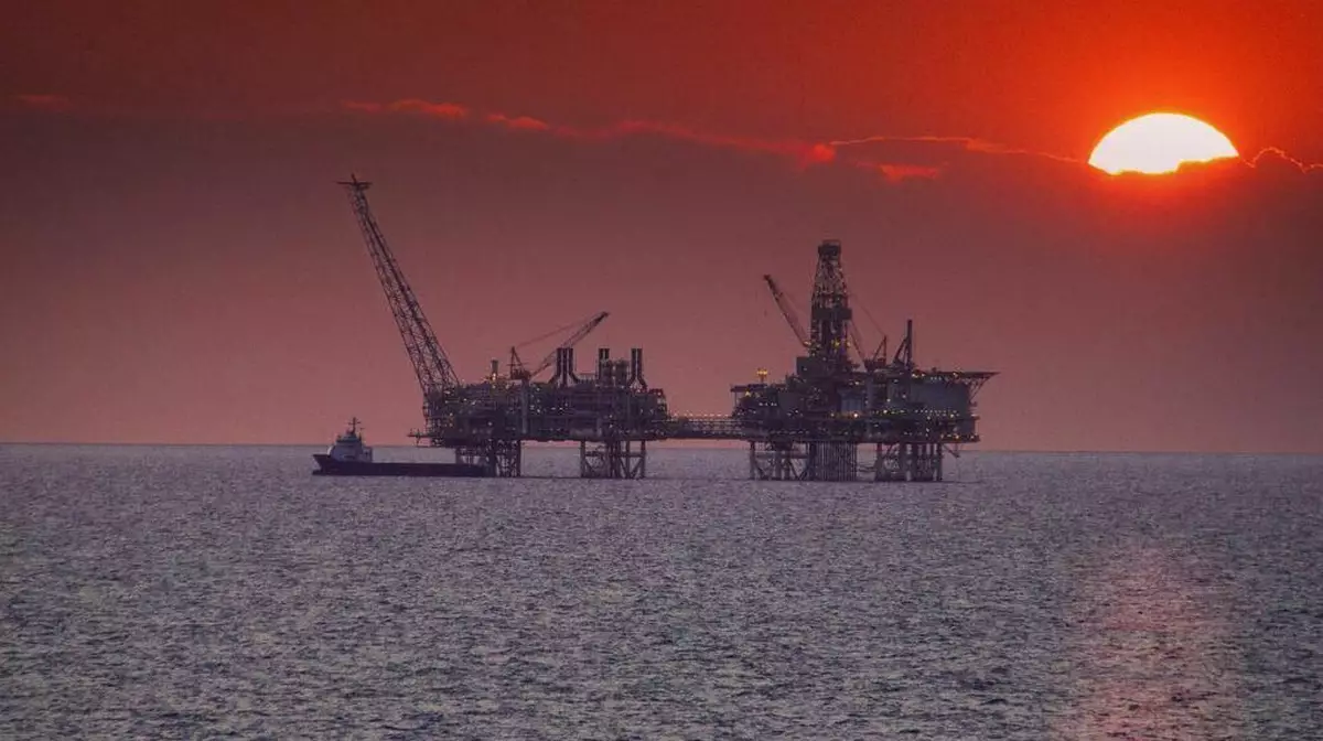 80% нефти через один маршрут: Казахстан рискует потерять миллиарды из-за ставки на КТК