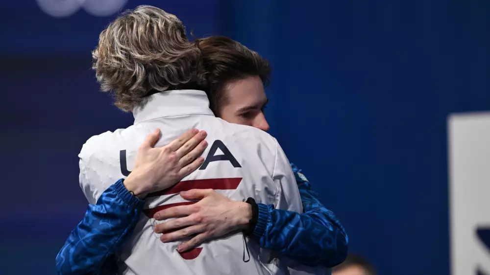 Малинина премировали за жест в адрес Шайдорова на Олимпиаде