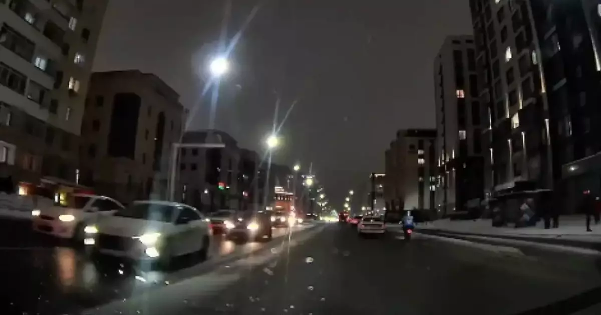  Странная вспышка в небе напугала жителей Астаны 