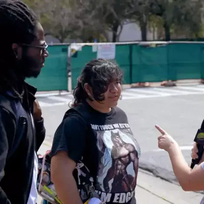 Студенты из США вызвали скандал, заявив, что им «лучше в Иране, чем в США»