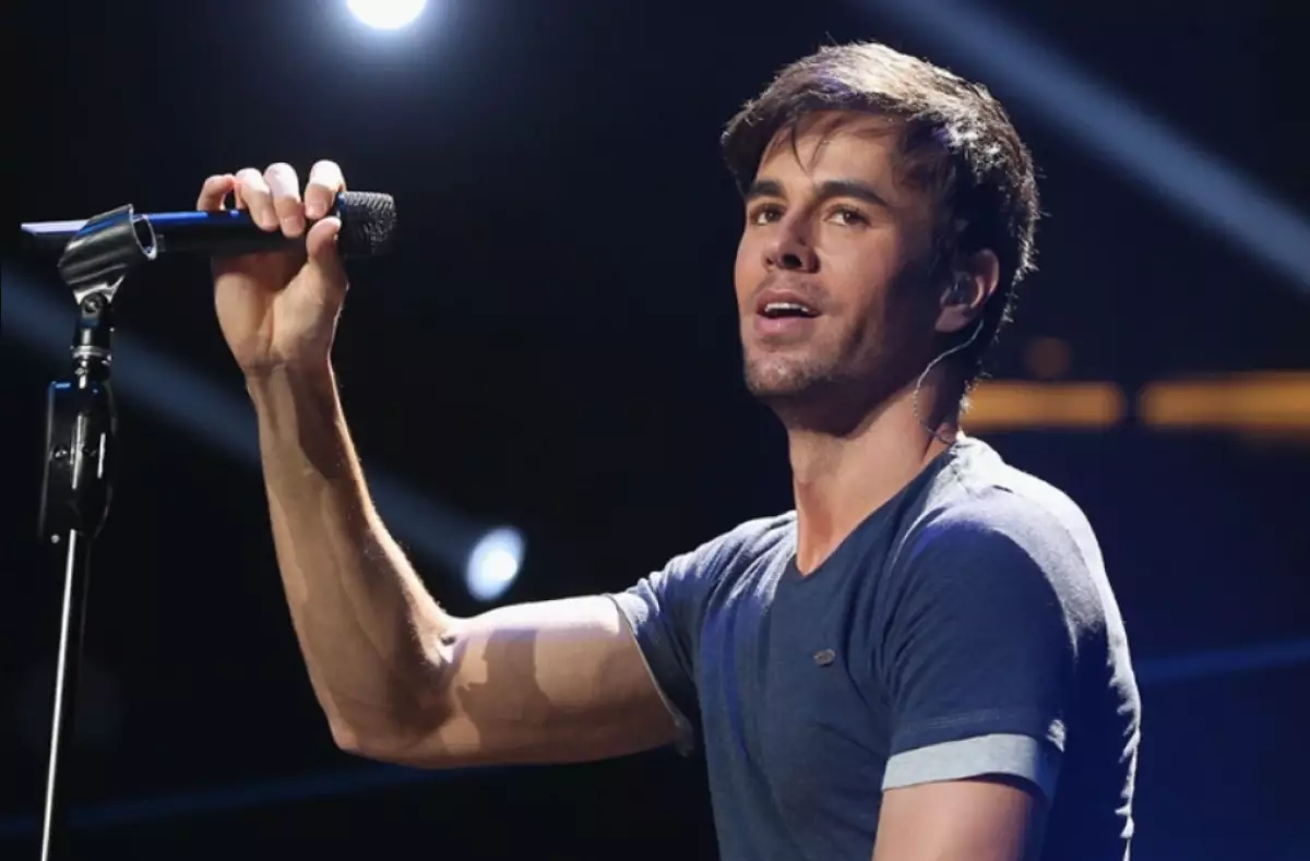 Энрике Иглесиастың Қазақстанға қашан келетіні белгілі болды