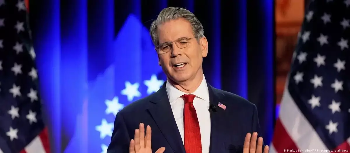 АҚШ Үндістанға Ресей мұнайын сатып алуға рұқсат берді