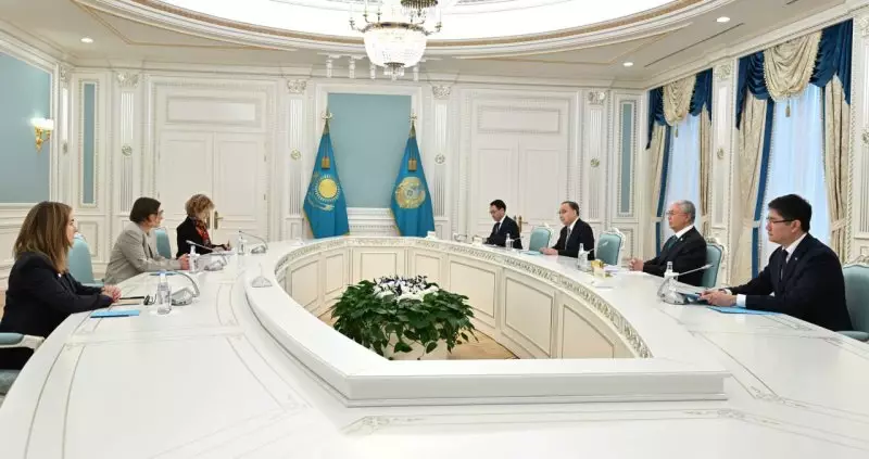 Гуманитарная помощь не должна подвергаться политизации, заявил Токаев