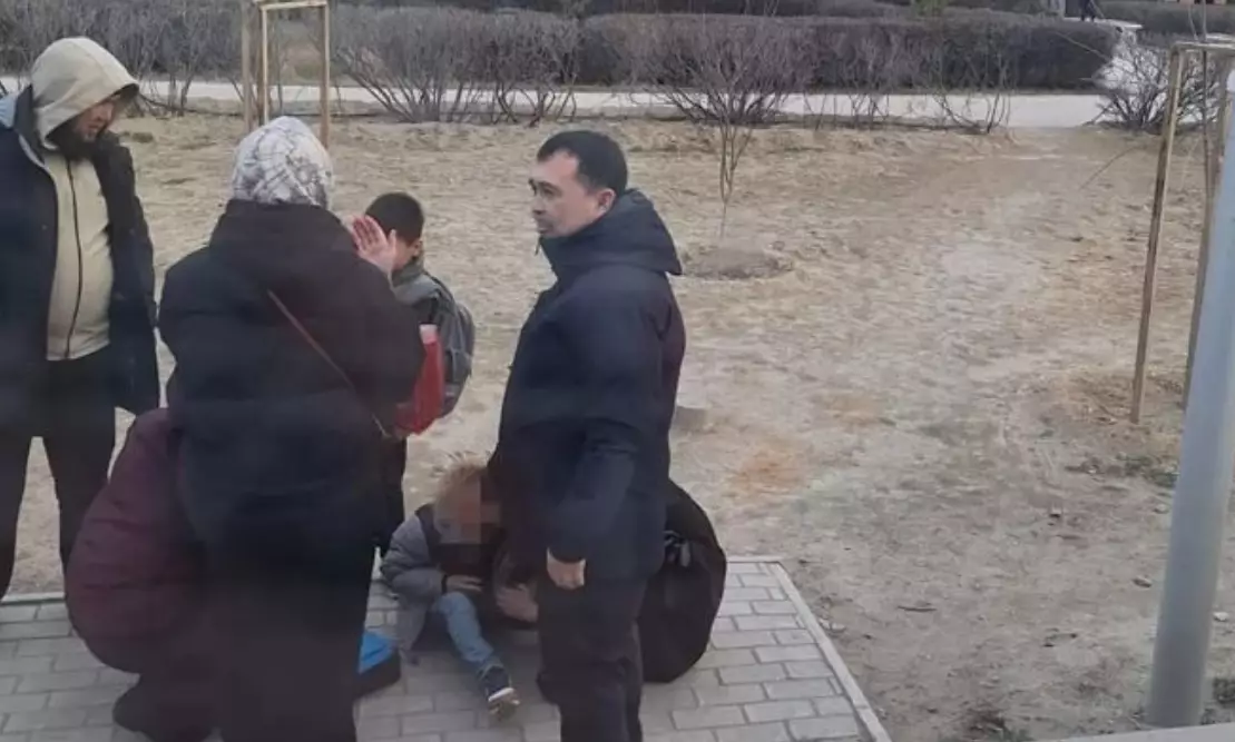 Ақтауда жаяу жүргіншілер өткелінде баланы көлік қағып кетті