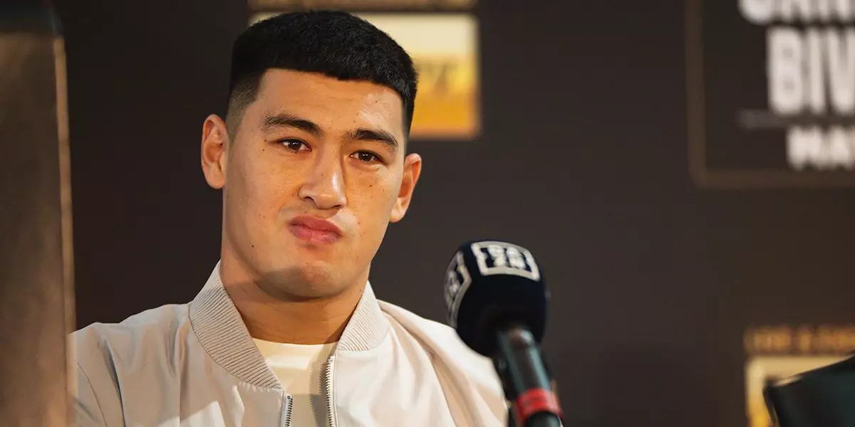 Боксшы Дмитрий Бивол мансабына байланысты мәлімдеме жасады