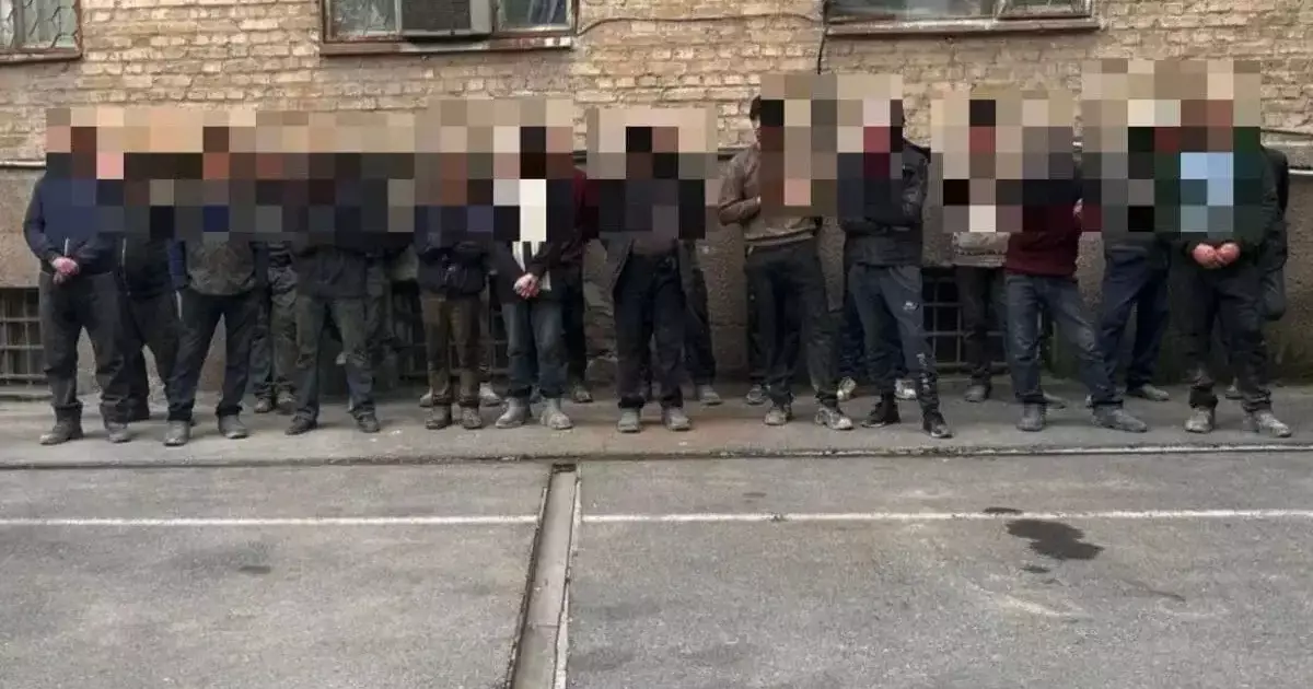  Шымкентте заңсыз жұмыс істеген 20 шетел азаматы ұсталды 