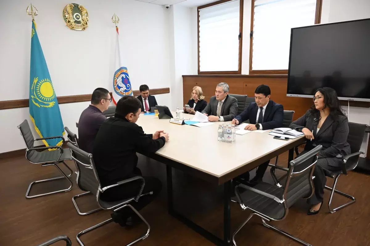 Алматы әкімдігінің өкілдері Абай шағынауданын неге жеке тұрғын үй құрылысы аймағына ауыстырмайтынын түсіндірді