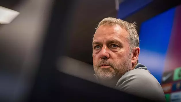 Названы три тренера, которые могут заменить Флика в "Барселоне"