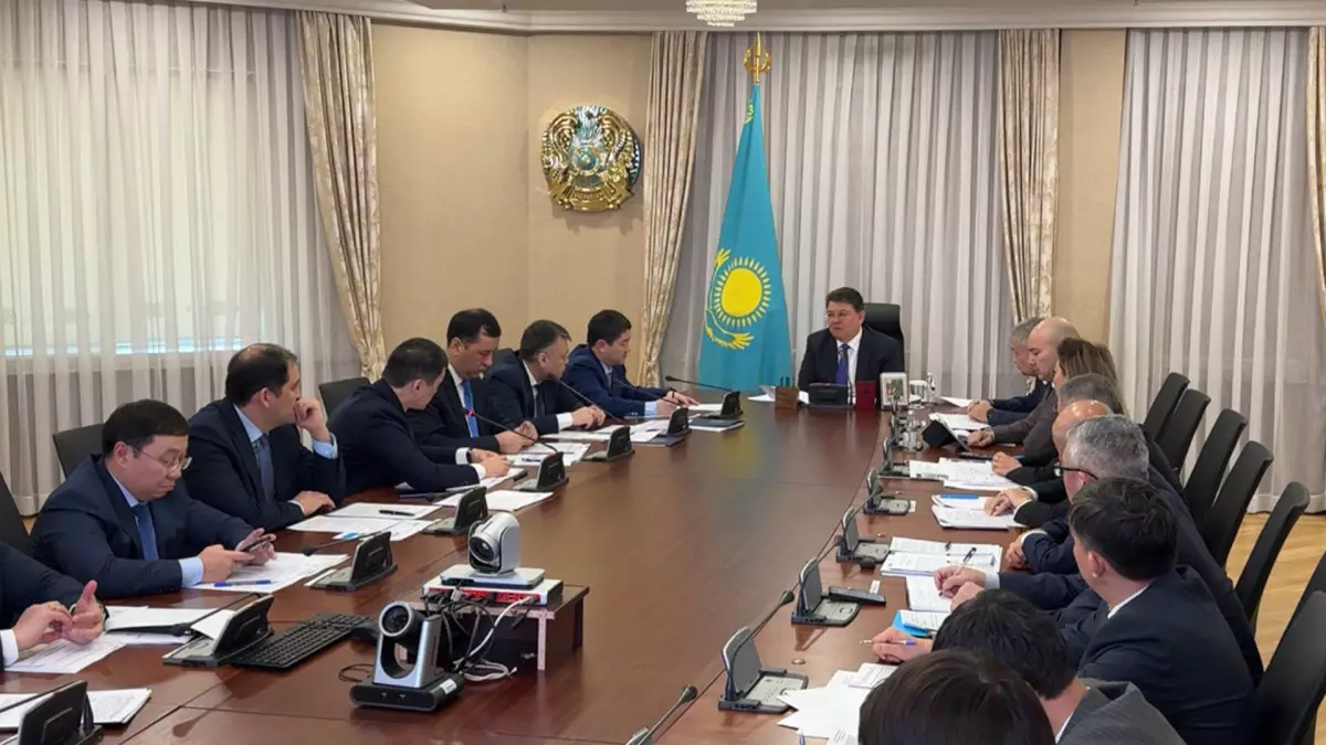 Жұмыссыздықты азайту: Маңғыстауда жаңа бағдарламалар әзірленеді