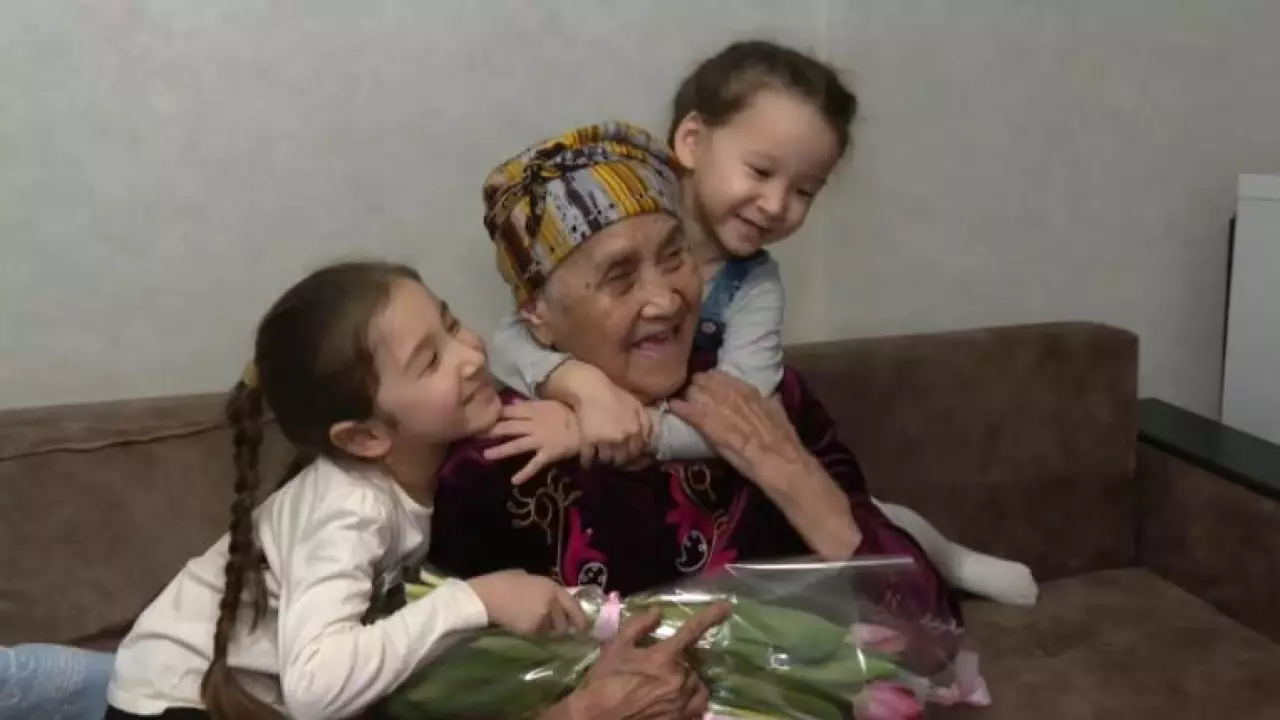 Из поколения в поколение: как в семье Джиенгуловых сохраняют ценности