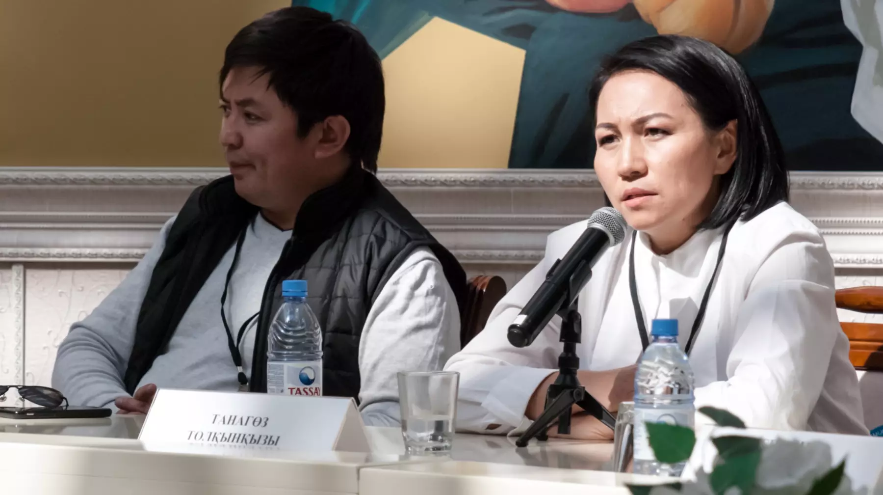 "Өзін-өзі тонаған, өзін-өзі тоздырған, өз тамырынан ажыраған...". Ақын Танагөз Толқынқызы өткір жазба жариялап, қоғам жайлы ойын айтты