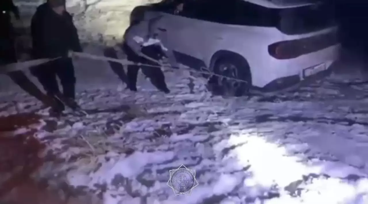 Абай облысында құтқарушылар жоғалған ер адамды тапты