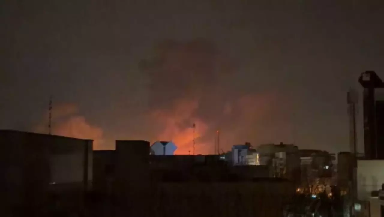 Израиль начал новую волну ударов по Тегерану