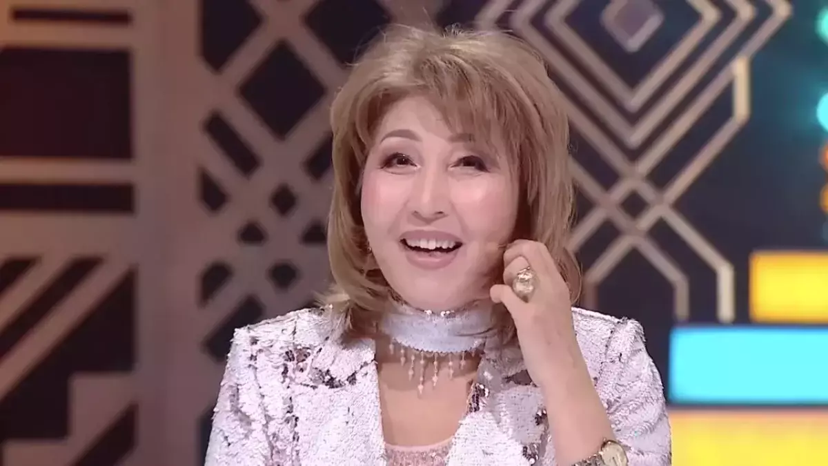 «Жүрегім жарылардай қуандым»: Жеңіс Ысқақова ең ерекше сыйлығы туралы айтты