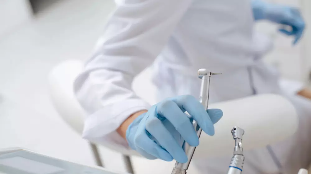 Зубная боль у мужчины оказалась симптомом рака