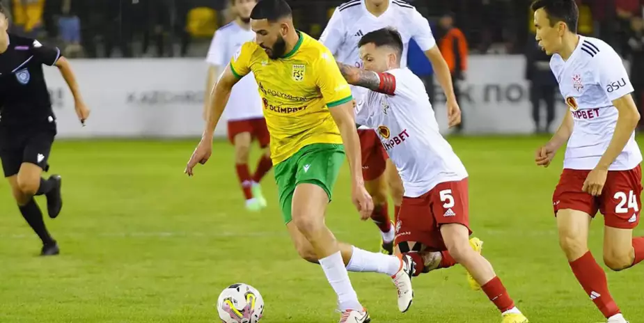 Прямая трансляция матча "Актобе" - "Тобол" и двух игр первого тура КПЛ-2026