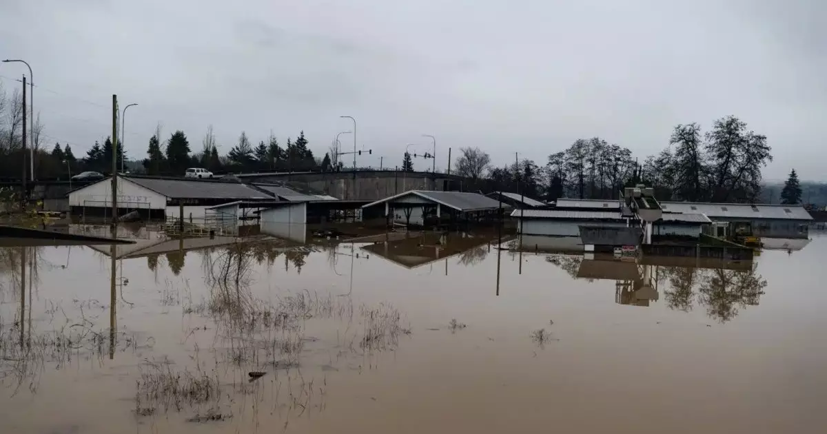  43 мың адам тұратын ауылға қауіп төнді: тұрғындар үйлерін тастап кетіп жатыр 