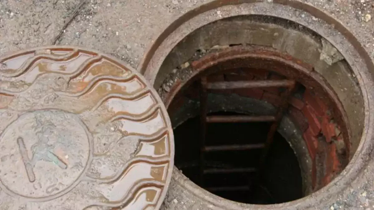 Ақтөбеде оқушысы ашық тұрған құдыққа түсіп кетті