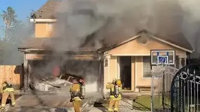 Лос-Анджелесте қазақстандық боксшының үйі өртеніп кетті