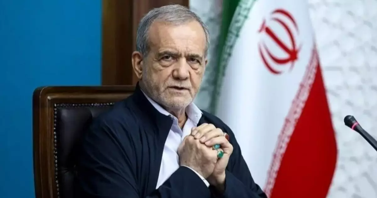  Иран президенті Масуд Пезешкиан көрші елдерден кешірім сұрады 