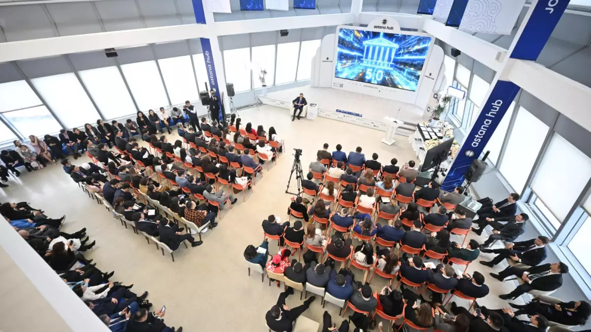 Маулен Ашимбаев подвел итоги школы аналитики  Taldau