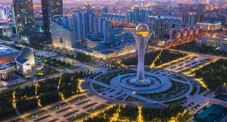 В Казахстане меняют утильсбор, из-за чего автомобили из РФ могут резко подорожать.