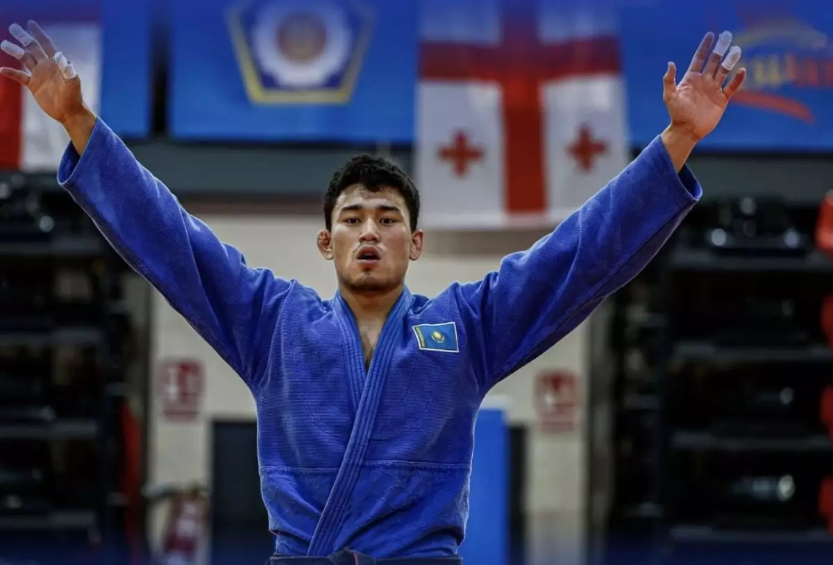 Линц Гран-приі: Әділет Алмат жартылай финалға жолдама алды