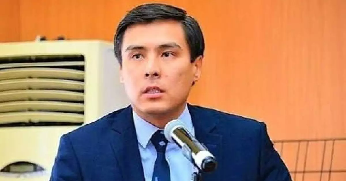  Мақсат Жақау: Жаңа Конституция – азаматтық қоғамға жаңа серпін 