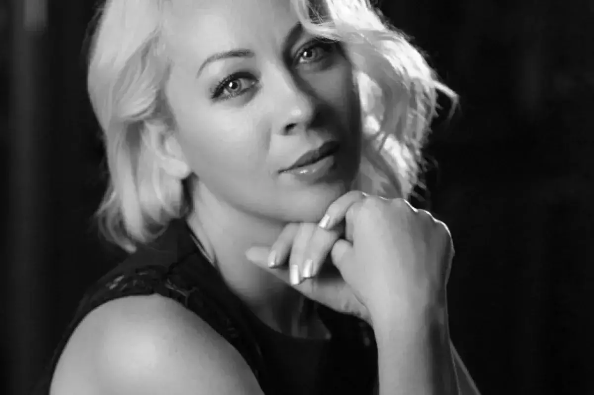 Актриса сериала «СашаТаня» погибла в ДТП вместе с дочерью - новости на Lada.kz 07.03.2026