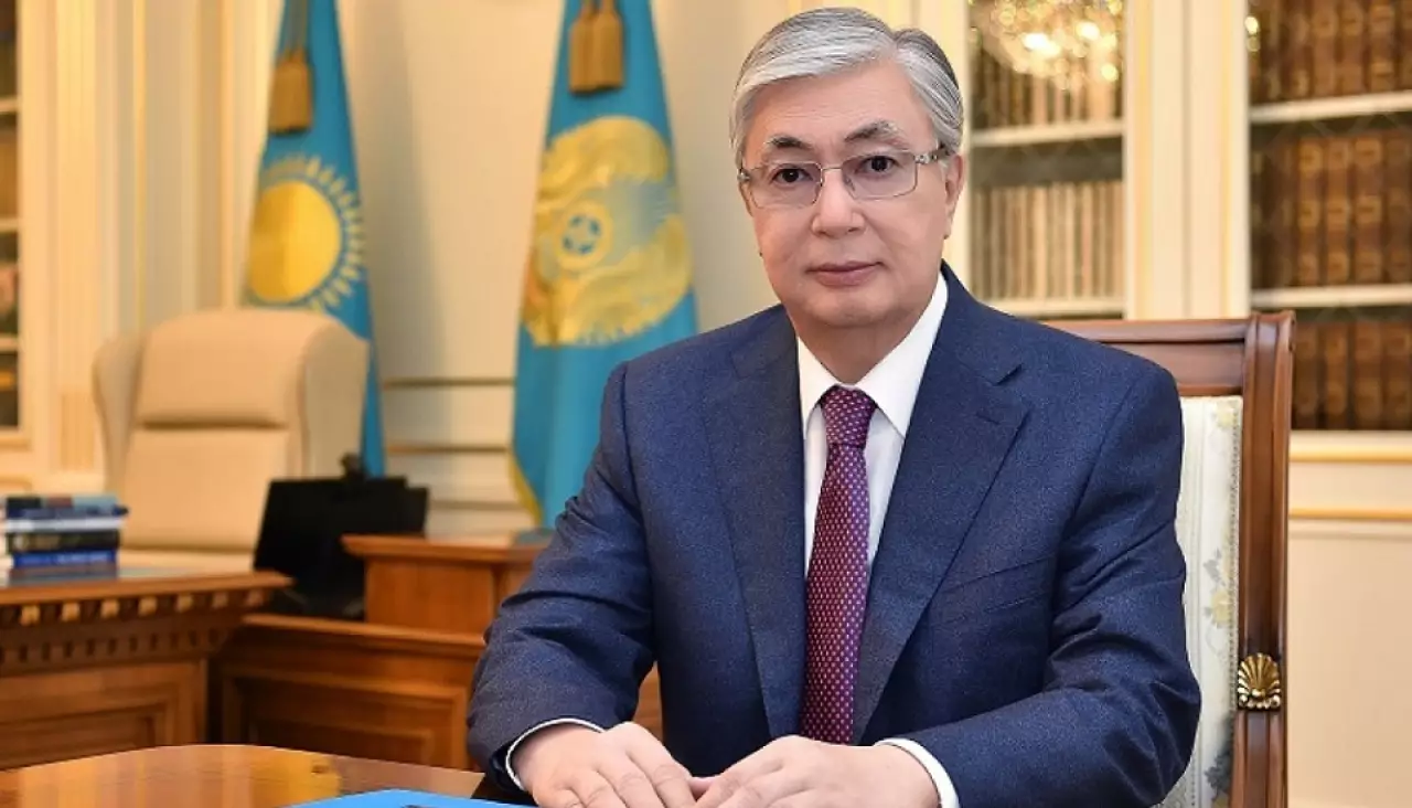 Президент поздравил казахстанок с 8 Марта