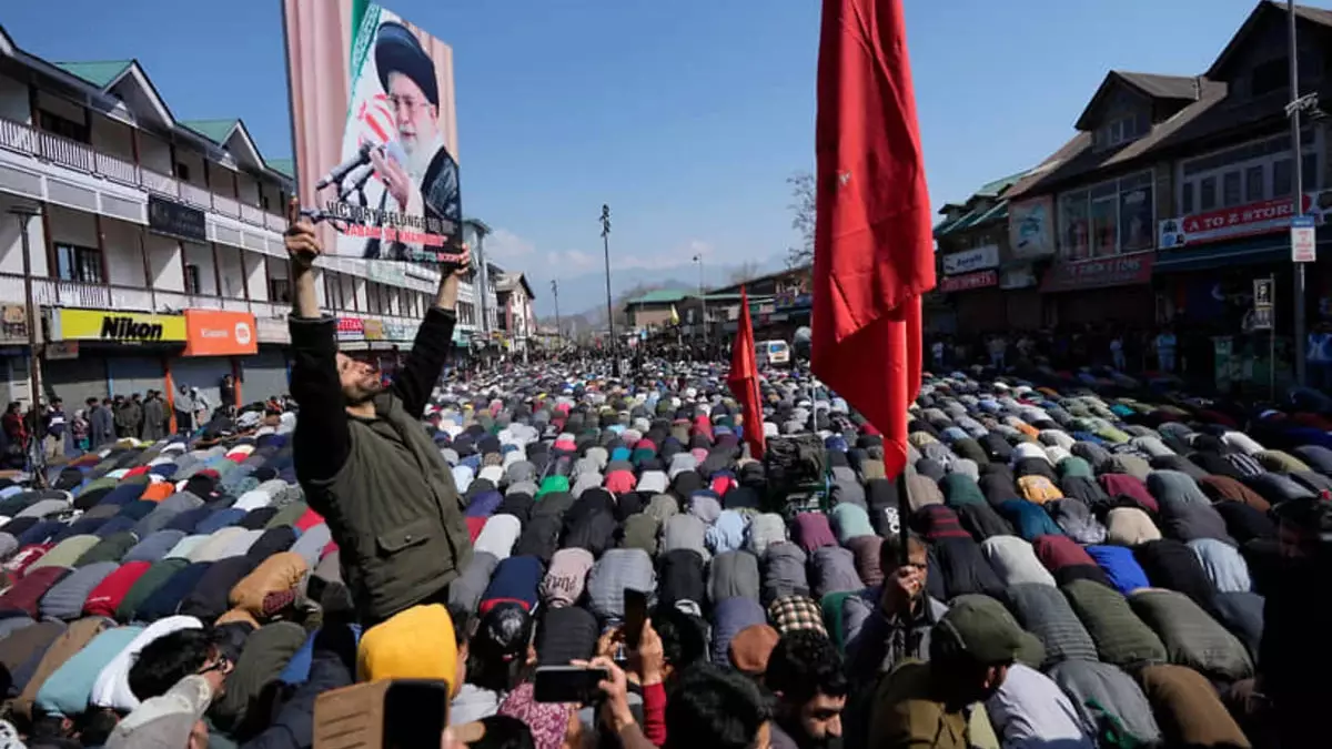 Власти Ирана разработали операцию "Безумец" против США и Израиля