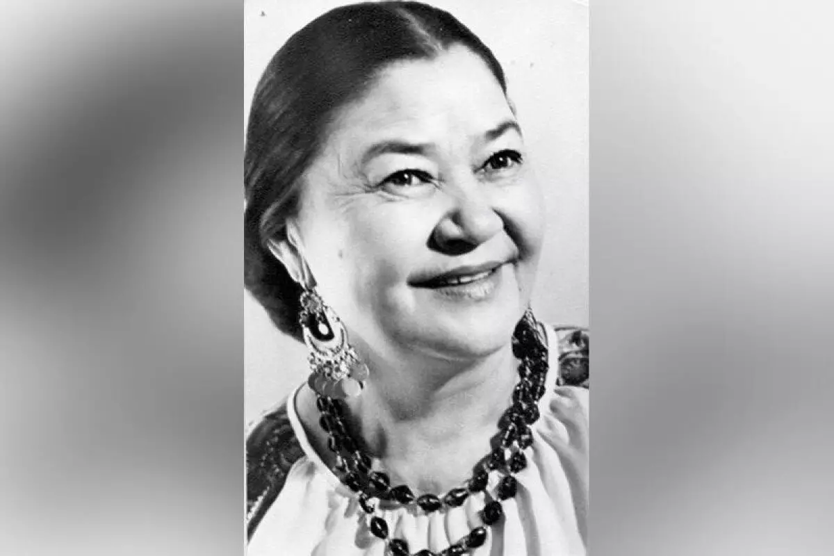 Бүгін – қазақ киносының анасы Әмина Өмірзақованың туған күні