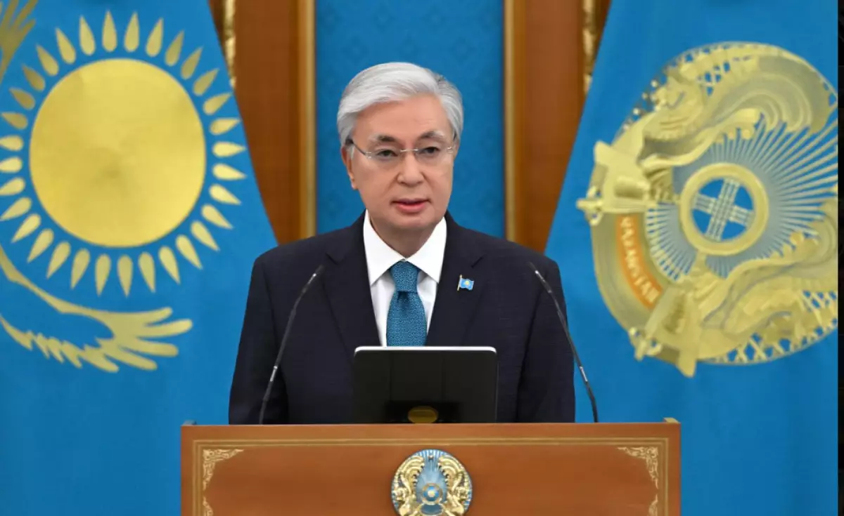 «Әйел – ұлттың жаны»: Тоқаев Халықаралық әйелдер күні мерекесімен құттықтады