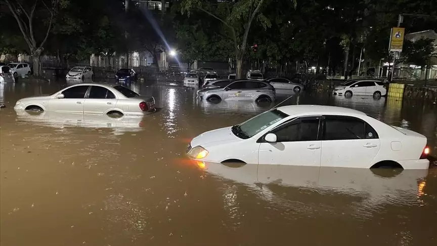 Кения астанасы Найробиде су тасқынынан 10 адам қаза тапты
