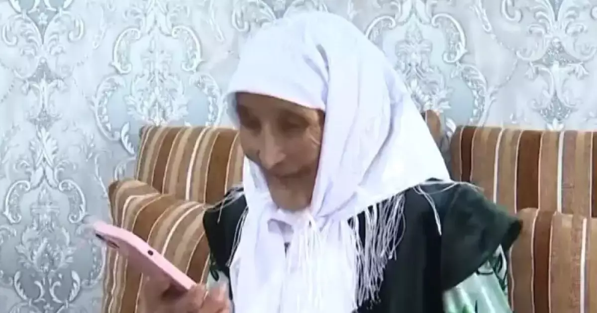  `25 шөберем бар`: 116 жастағы қазақ әжесі ұзақ өмір сүрудің құпиясын айтты (ВИДЕО) 