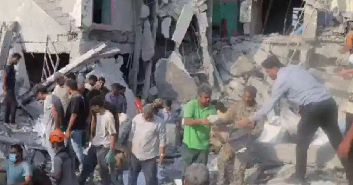  Трамп: Мектептегі оқушылар қазазына Иранның өзі кінәлі 