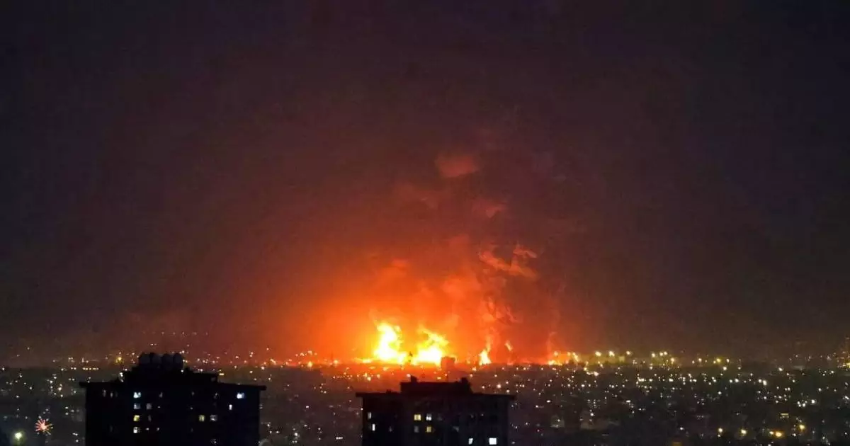  Израиль Ирандағы мұнай нысандарына соққы бере бастады 