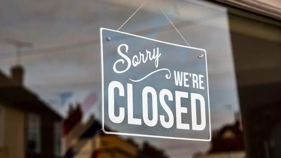 Миллионы рабочих мест под угрозой из-за надвигающегося "серебряного цунами" в малом бизнесе США, предупреждают эксперты.